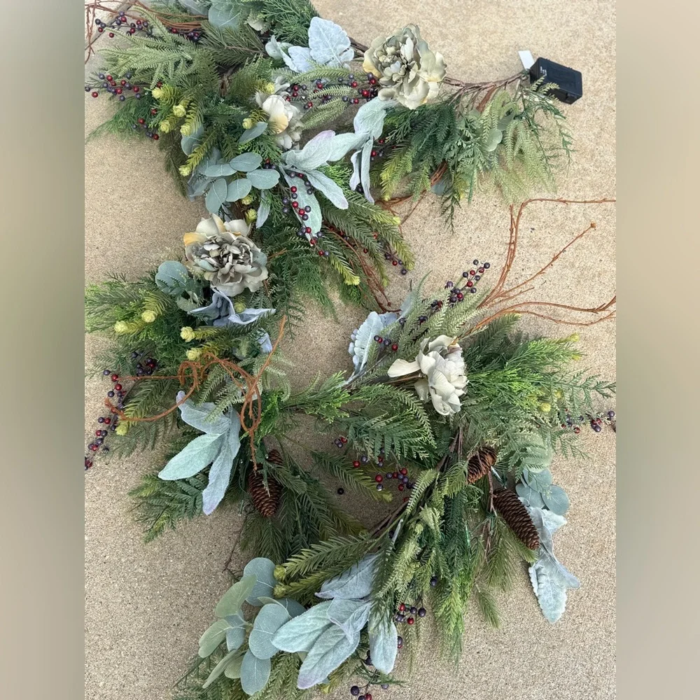 Frontgate Peony Garland - 9 ft - NWT